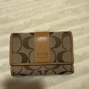Coach Signature Canvas Trifold Wallet in Khaki and Saddle